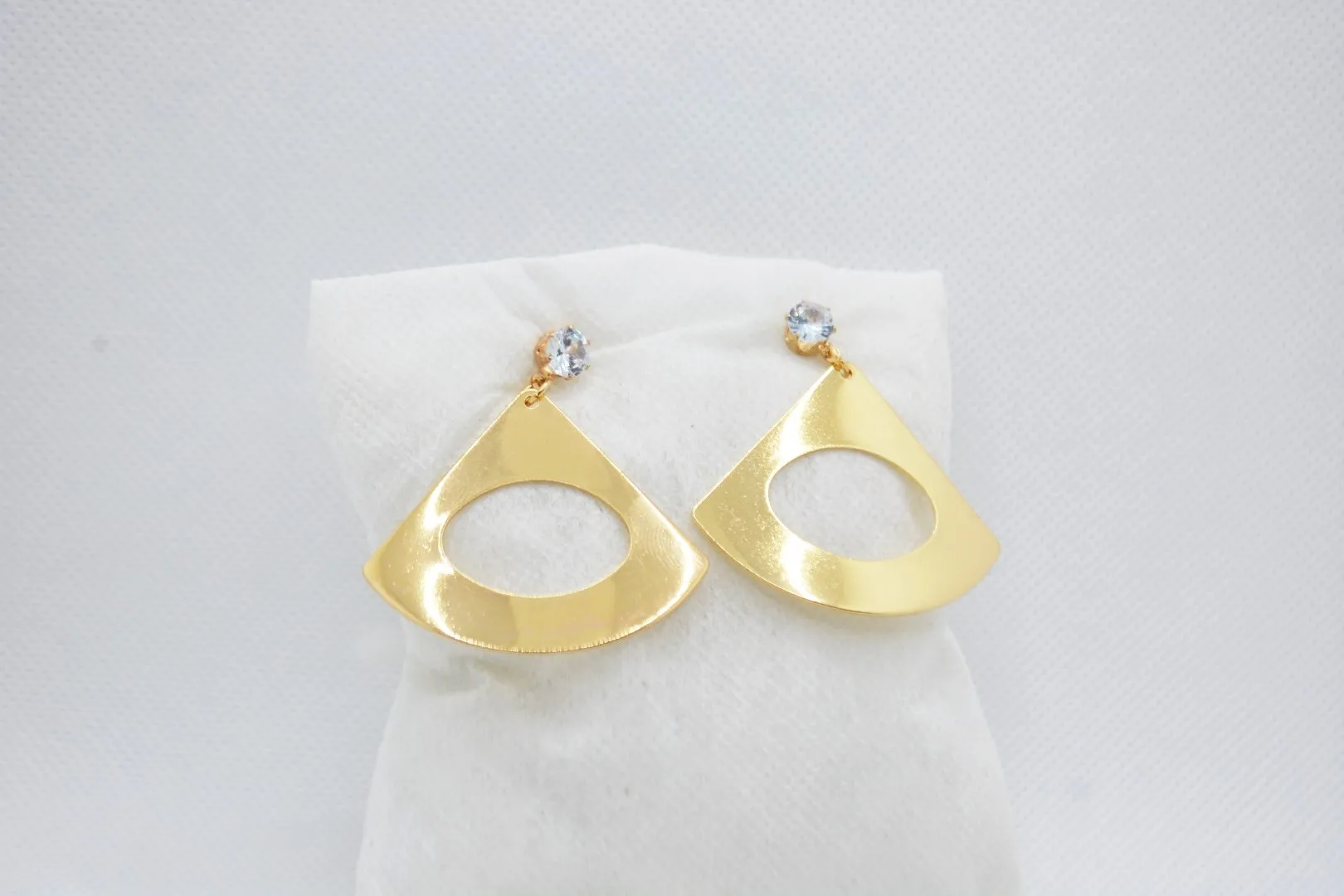 Golden Radiance Earrings And Stud Set
