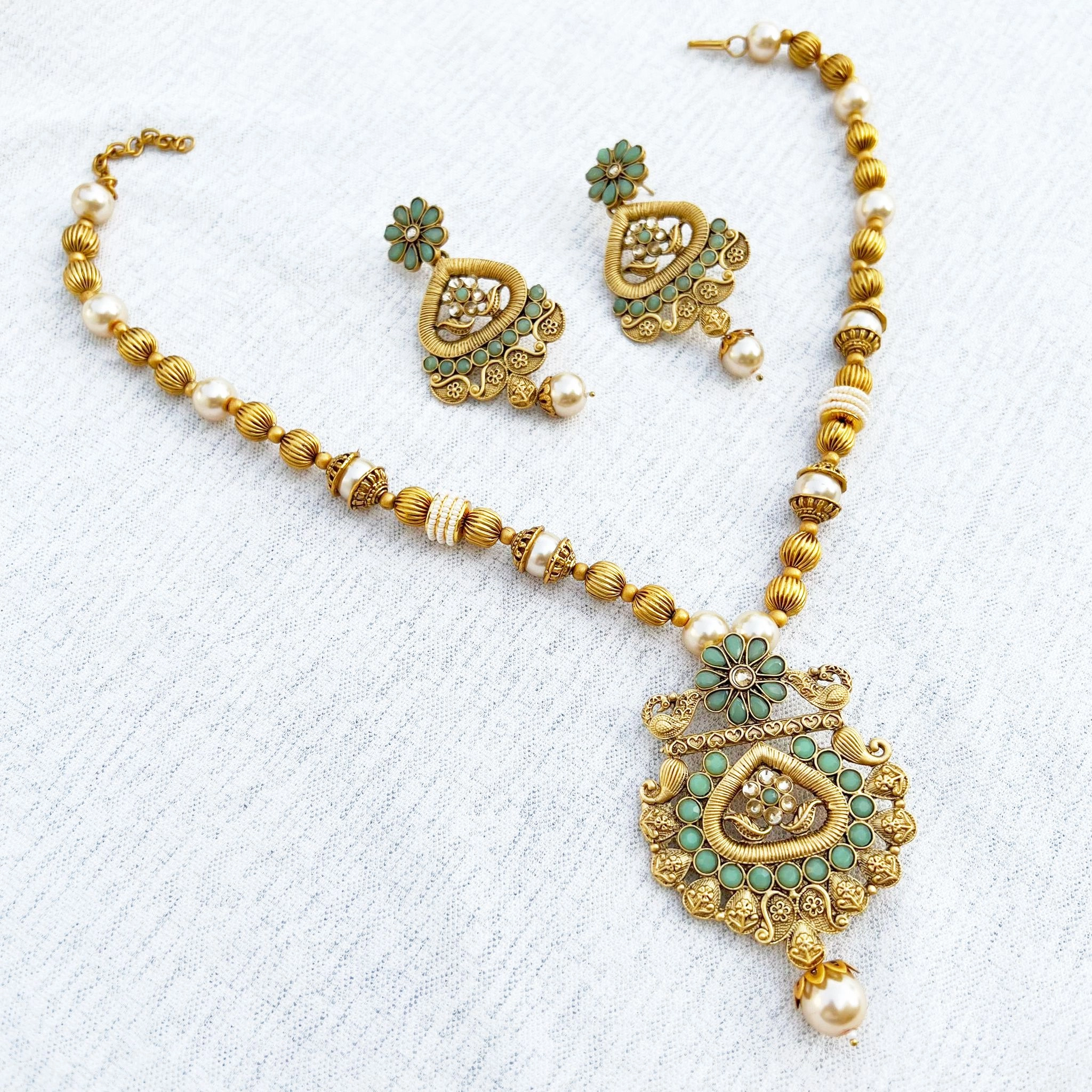 Rangoli Rajwadi Necklace Set