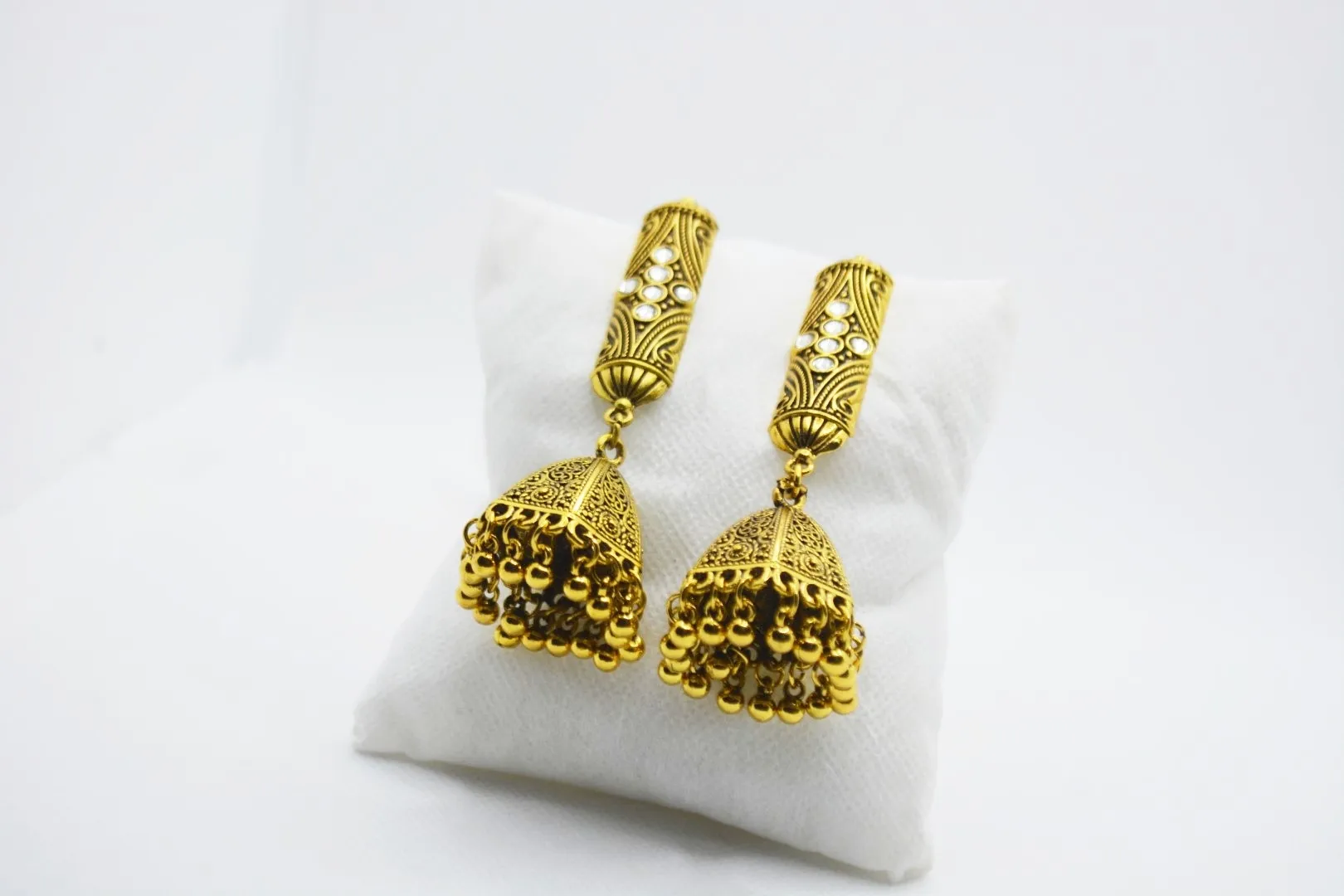 Vintage Royalty Jhumka Earrings