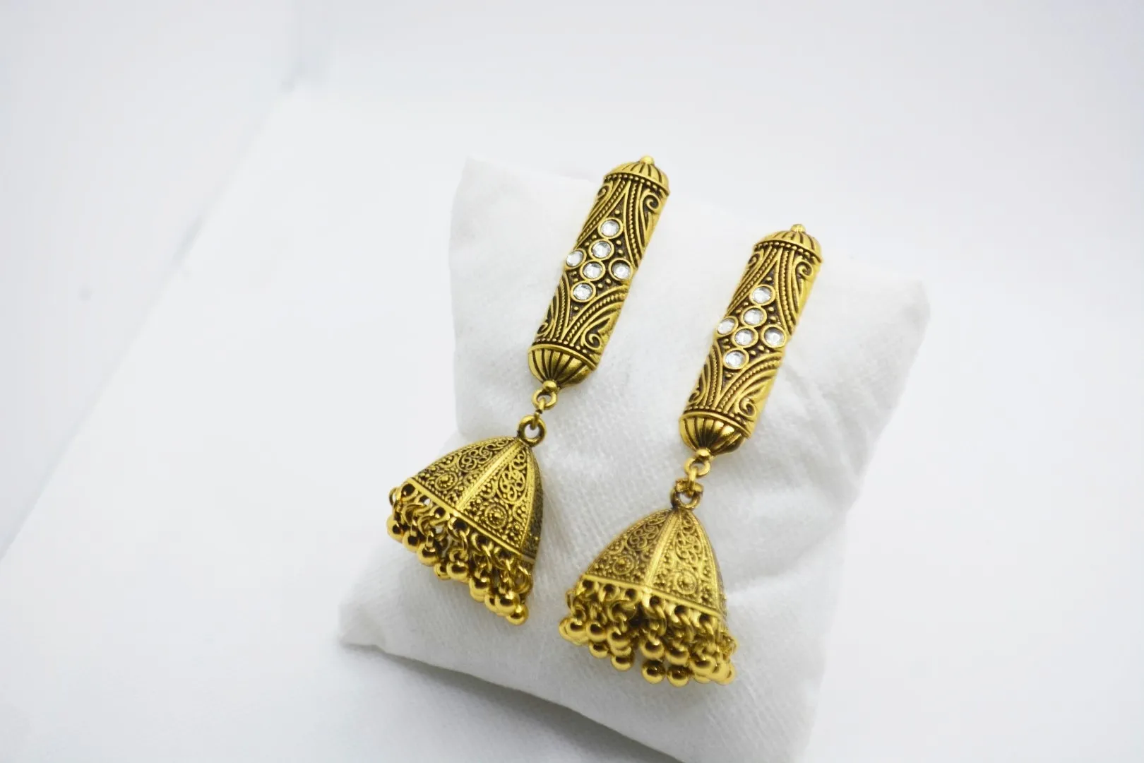 Vintage Royalty Jhumka Earrings