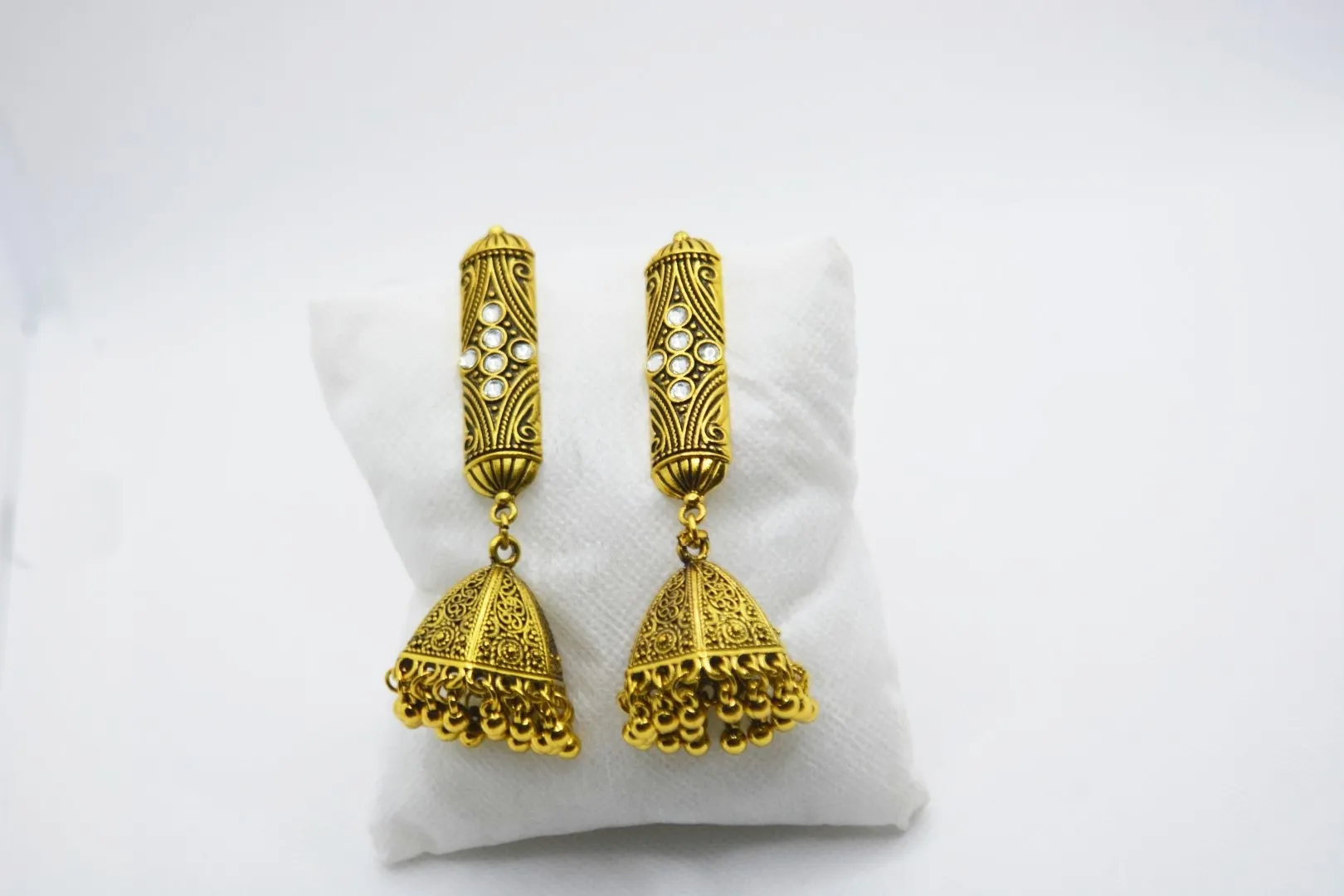 Vintage Royalty Jhumka Earrings